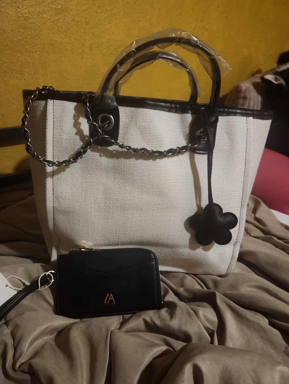 Canvas Tote Bag with Black Trim and Charm - White/Black
